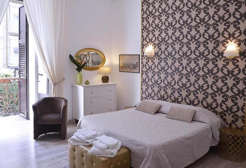 带阳台的高级房间, Casa Decò Business Stay Solution