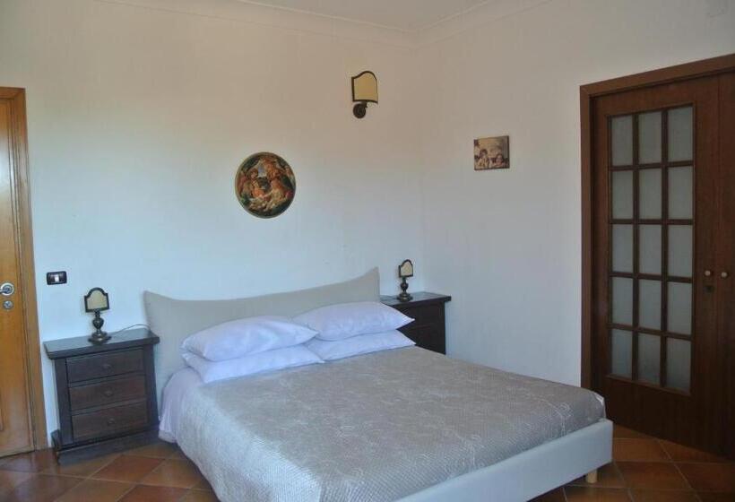 اتاق استاندارد چهار تخته, Villa Carlotta Resort