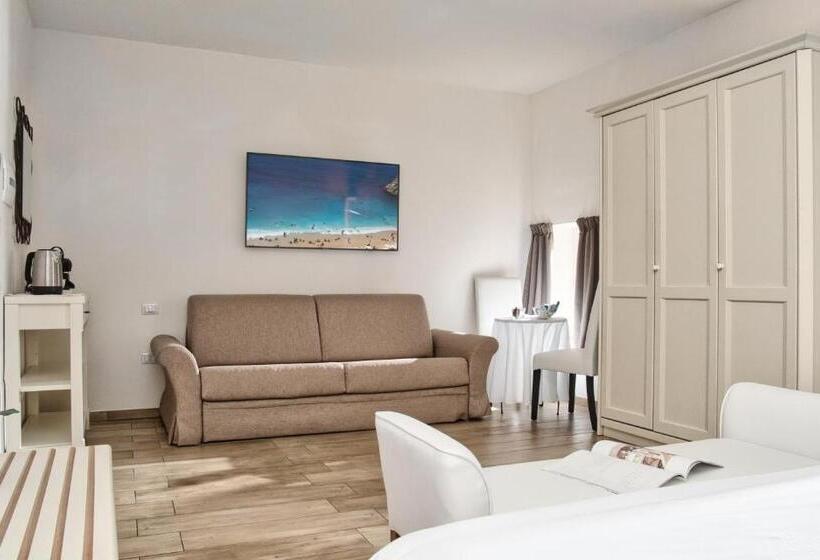 テラス付きジュニアスイート, Smart Suite & Apartments