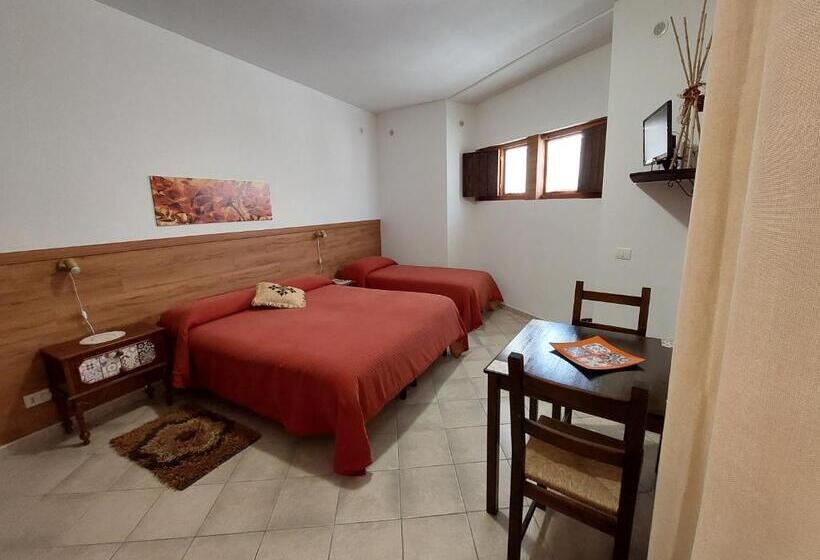 수피리어 룸, Cloris Guest House