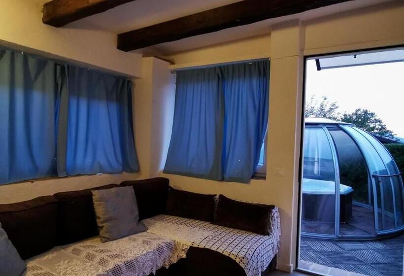 Люкс Повышенной Комфортности, Villa Tamara Country & Spa Suites
