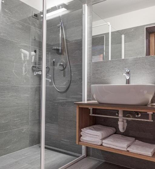 스탠다드 룸 산 전망, Albergo Belvedere