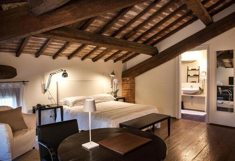 Полулюкс, Relais Villa Ormaneto