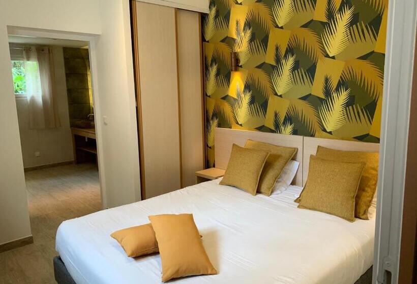 Номер Стандарт, Hôtel Le Mistral