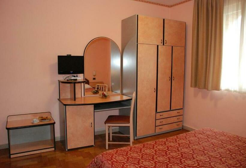 Номер Стандарт, Ristorante Farese