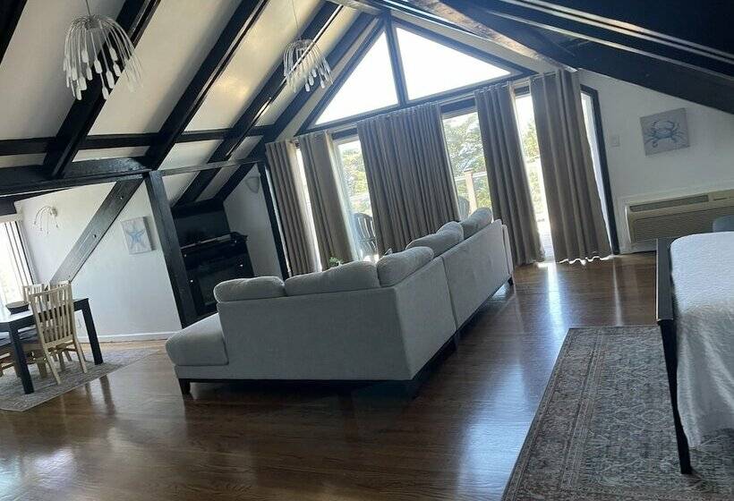 Пентхаус, Ocean View Inn