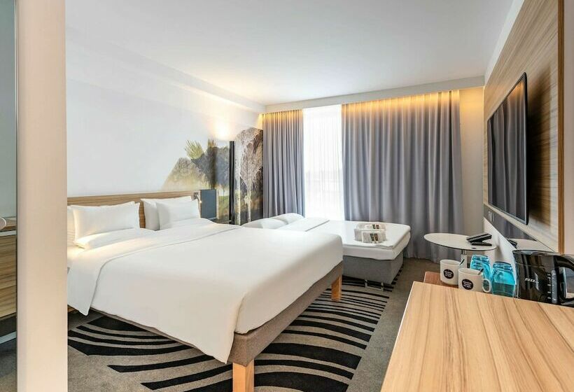家庭间, Novotel Wien Hauptbahnhof