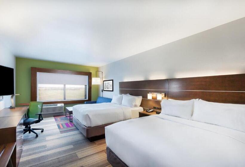 장애인을 위한 스탠다드 룸, Holiday Inn Express And Suites Chanute, An Ihg