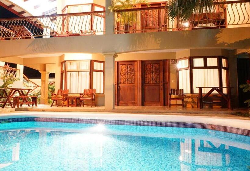 带阳台的豪华间, Villas Welcome To Heaven