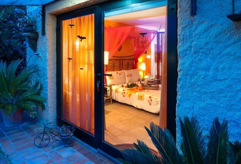 اتاق استاندارد سه تخته با چشم‌انداز باغ, B&b Glicine