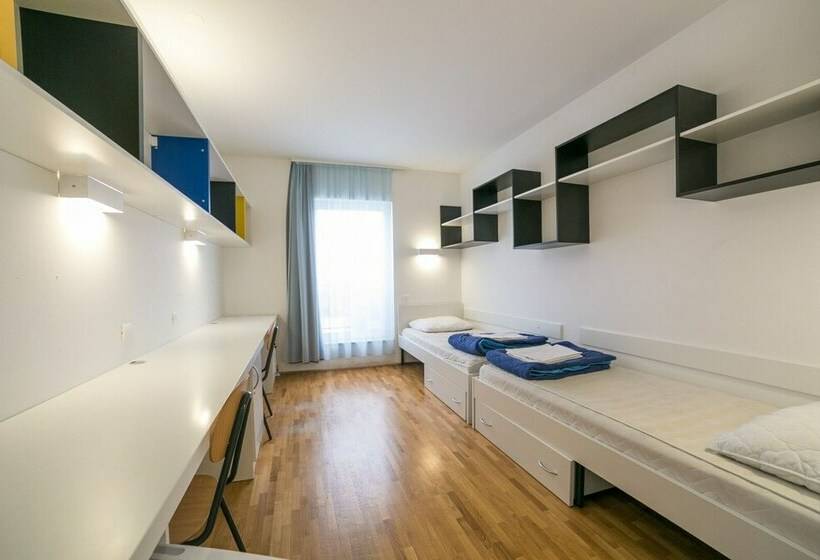 高级大房间, Rooms Dr. Franjo Tuđman   Hostel