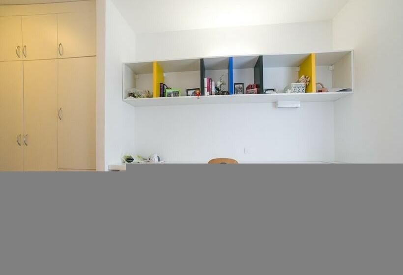 高级单人间, Rooms Dr. Franjo Tuđman   Hostel