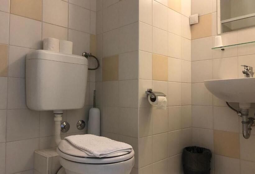 舒适型单人间, Rooms Dr. Franjo Tuđman   Hostel
