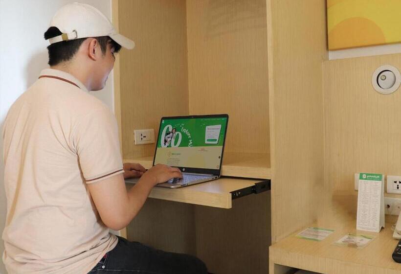 标准间, Go Hotels Timog