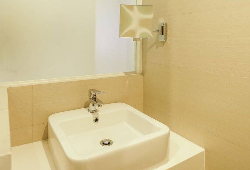标准间, Go Hotels Timog