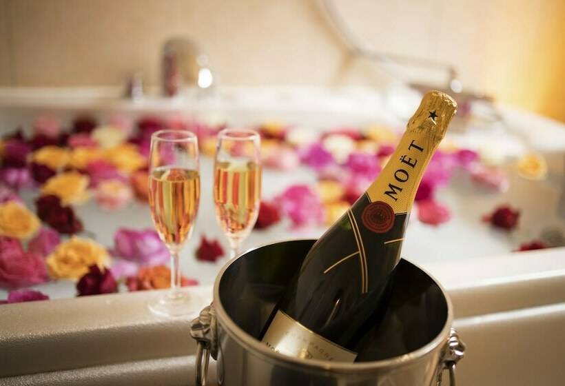 Полулюкс, Villa Terrace Omura Hotels & Resorts