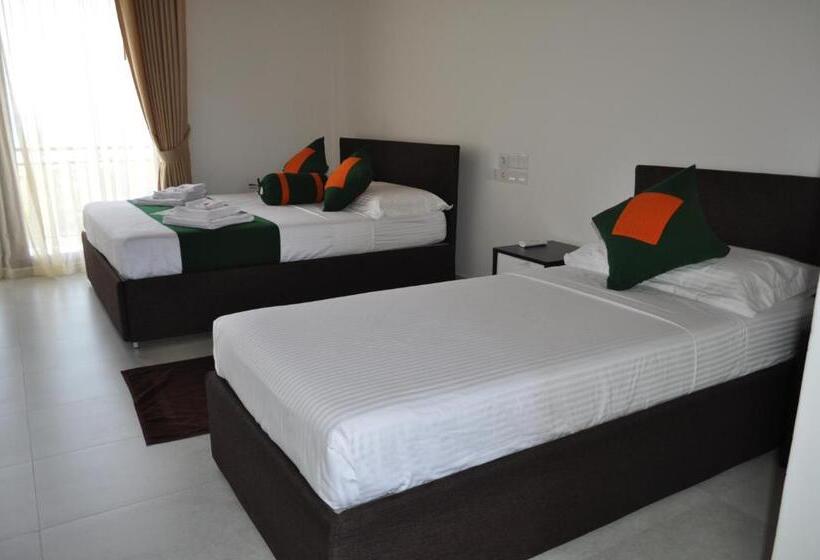 Трехместный Номер Deluxe Вид на Море, Amanda Beach Resort