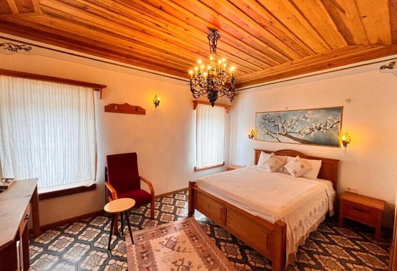 Номер Стандарт, Eski Datça Otel