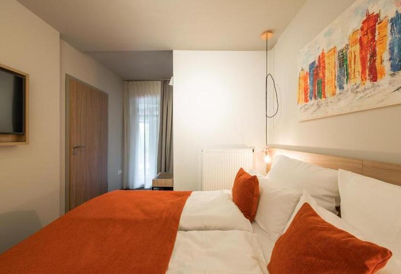 سوئیت جونیور خانوادگی, Statthotel Weimar