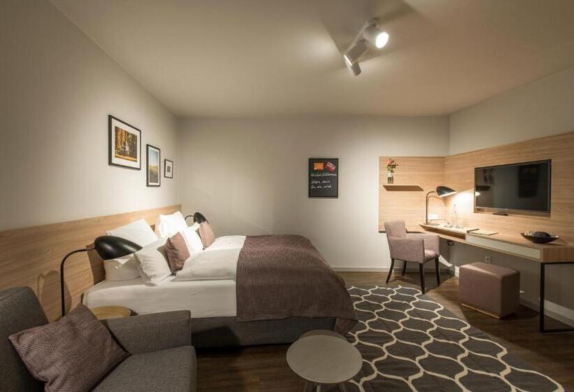 اتاق استاندارد, Statthotel Weimar