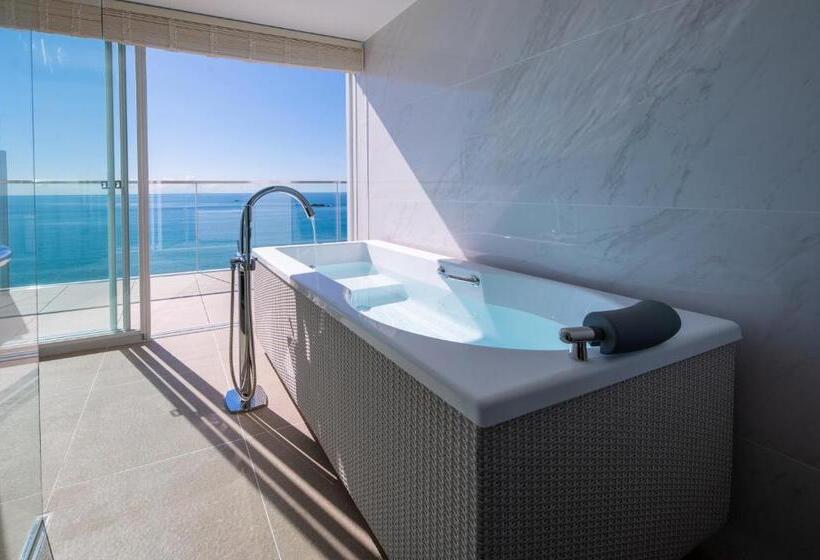 발코니가 있는 스위트, Hayama Hotel Otowa No Mori