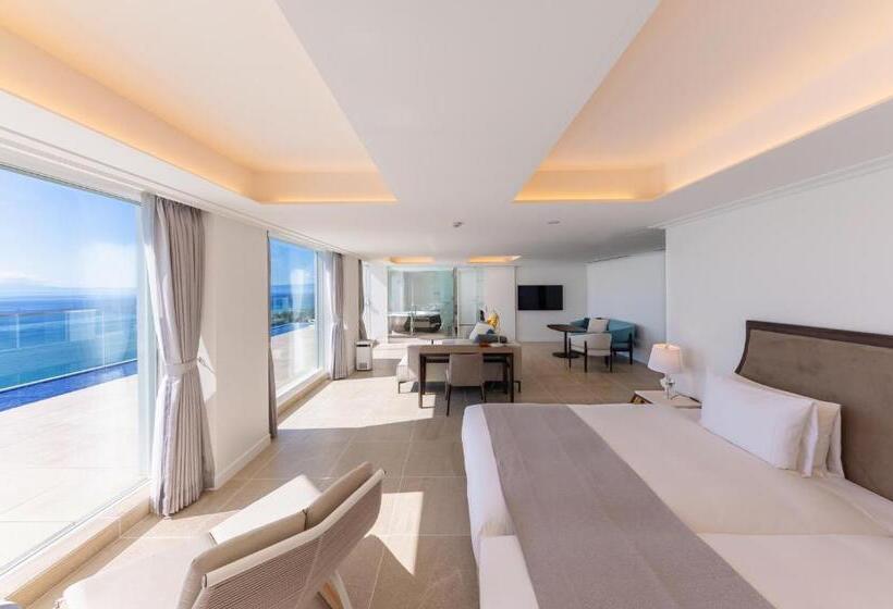 테라스 스위트, Hayama Hotel Otowa No Mori