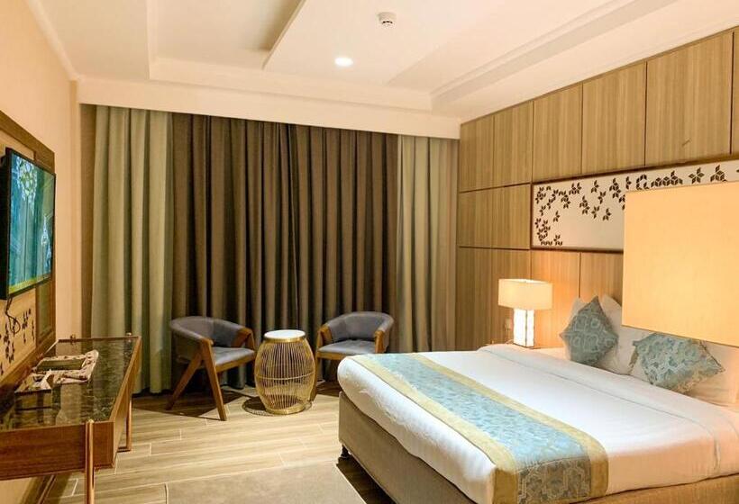 Номер Стандарт, Midan Hotel & Suites Al Aziziya