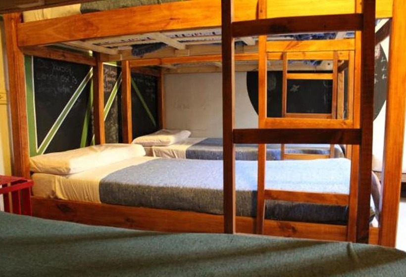 공용 욕실 구비 공동 객실 내의 침대, Bla Guesthouse