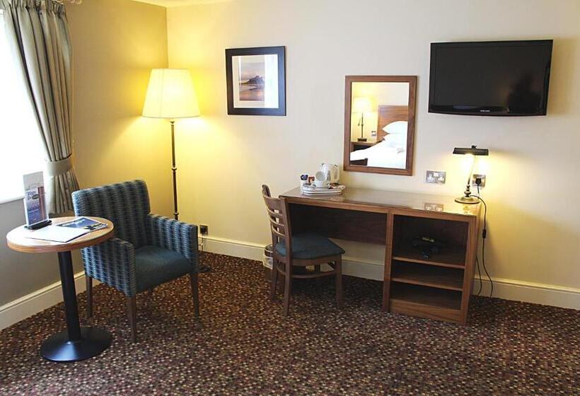 اتاق استاندارد برای معلولان, The Hog S Head Inn   The Inn Collection Group