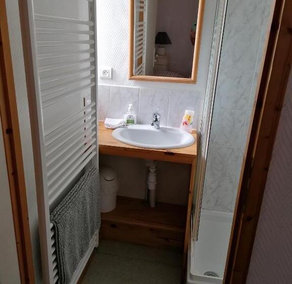 Номер Стандарт Трехместный, Maison La Vigne   Gîtes Et Chambres D Hôtes