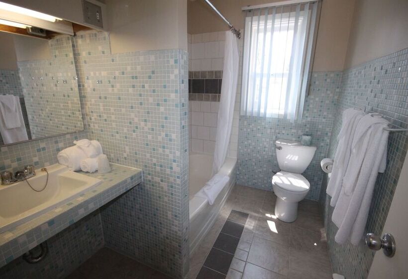 Номер Стандарт 2 Двуспальные Кровати, Motel De L Anse Et Camping Rimouski