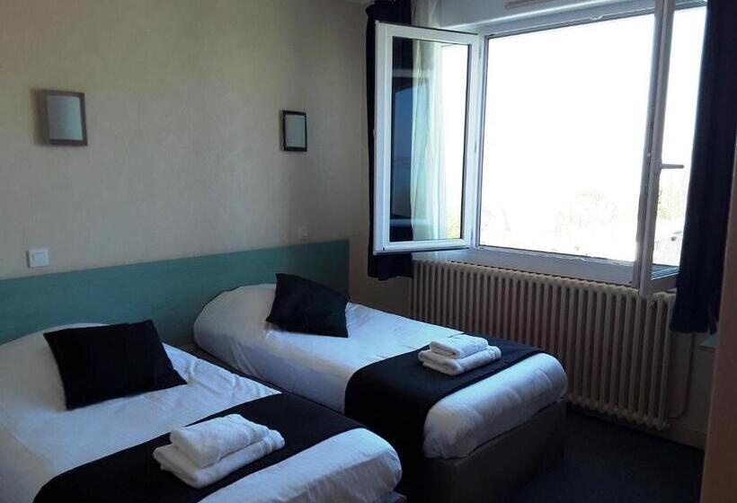 Номер Стандарт, Hôtel Evian Express   Terminus
