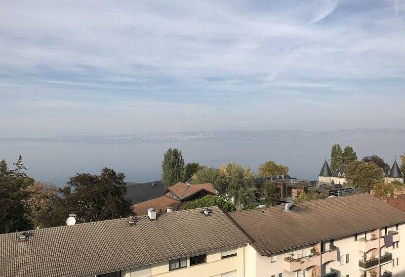 Четырехместный Номер Стандарт, Hôtel Evian Express   Terminus