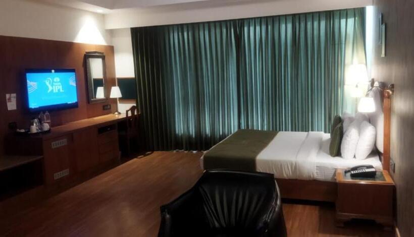 Номер Economy, Midtown Grand