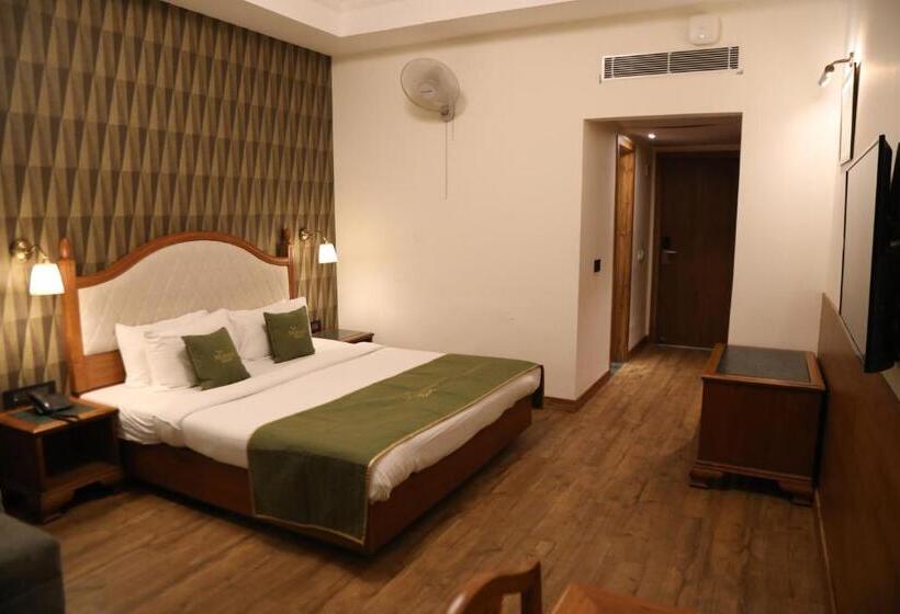 Номер Economy, Midtown Grand