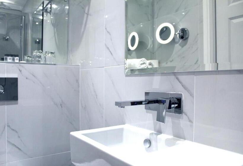 Standard Studio, 1 Craven Hill Gardens