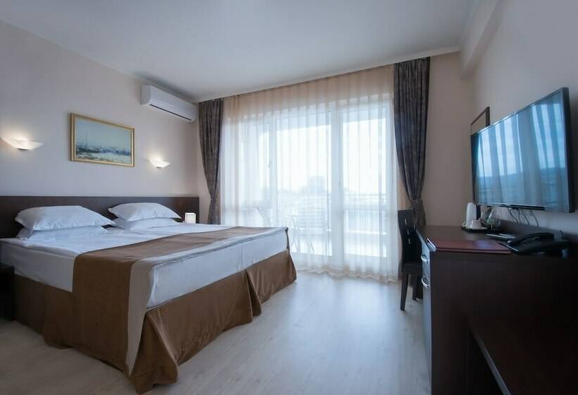 اتاق اکونومی, Rome Palace Deluxe   All Inclusive Premium