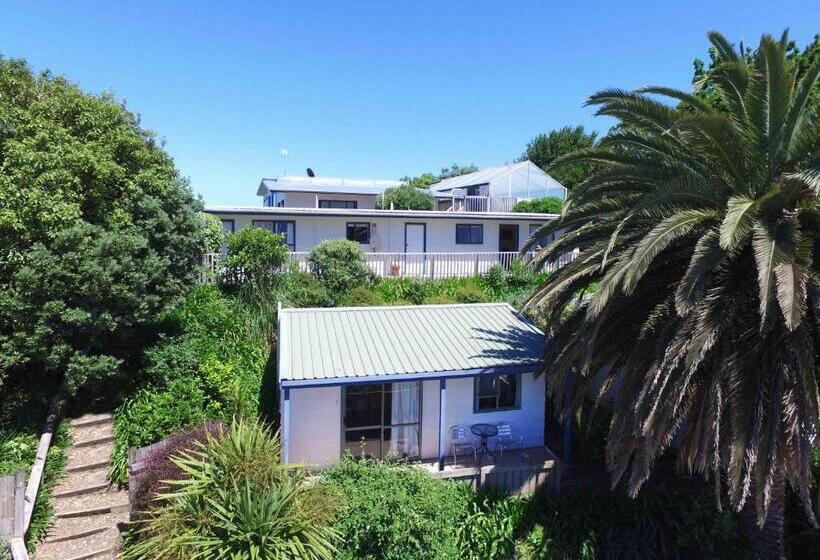 스탠다드 스튜디오, Waiheke Island Motel