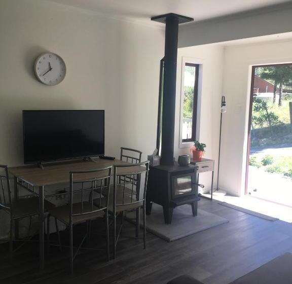 오두막, Waiheke Island Motel