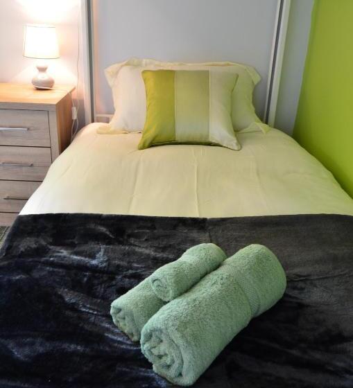 Quarto Familiar Deluxe, Old Trafford Guest House