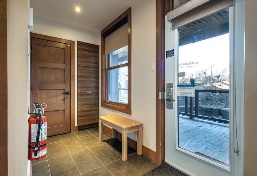 Люкс Повышенной Комфортности, Suites Sur Lac