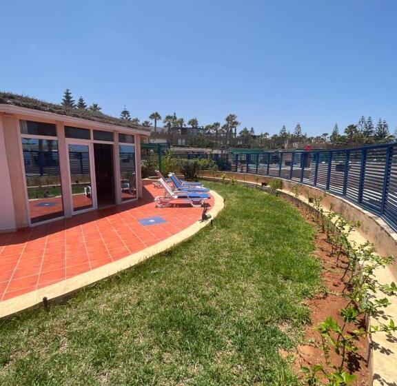 Студио Стандарт Вид на Сад, Mimid Dunes Beach