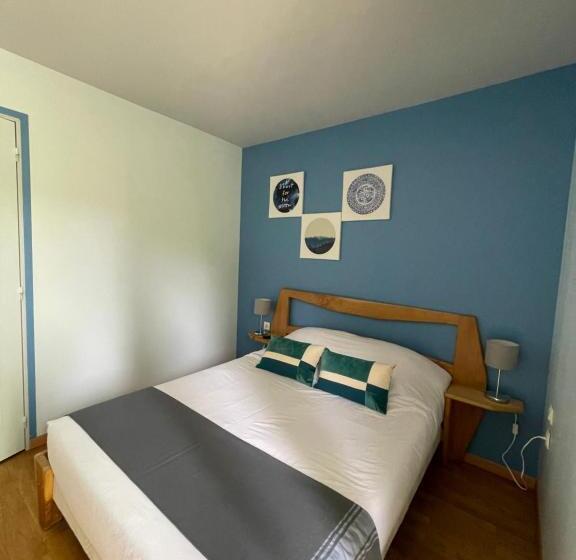 Номер Стандарт, Hôtel Le Moulin D'olt
