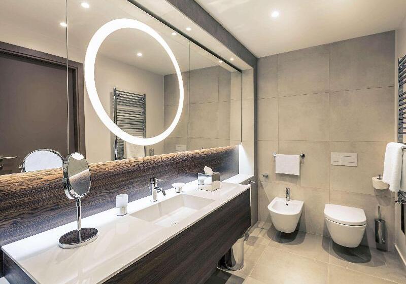 اتاق استاندارد, Mercure Almaty City Center