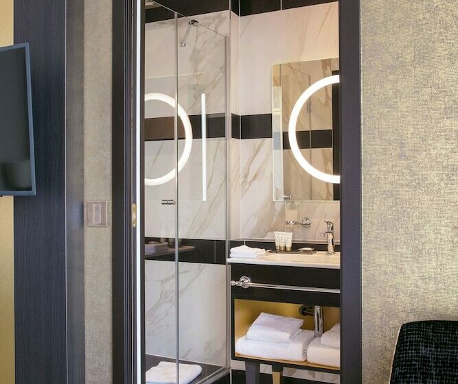 اتاق استاندارد, Niepce Paris Hotel, Curio Collection By Hilton