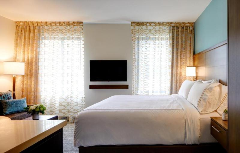Люкс Кровать Кинг, Staybridge Suites Seattle   South Lake Union, An Ihg