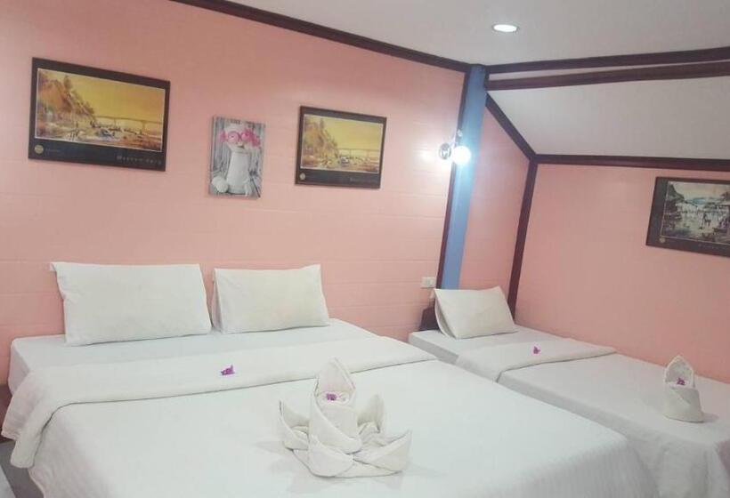 Номер Стандарт Трехместный, Haad Somboon House
