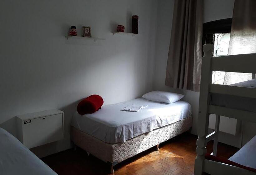 מיטה בחדר משותף, Casa Beatles Hostel Bauru