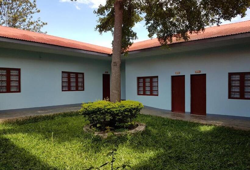 Трехместный Номер Базовый, Ifisi Community Centre