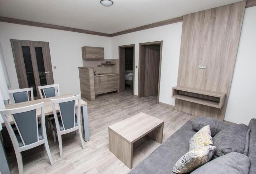 Люкс Повышенной Комфортности, Wellness Penzion Medličky
